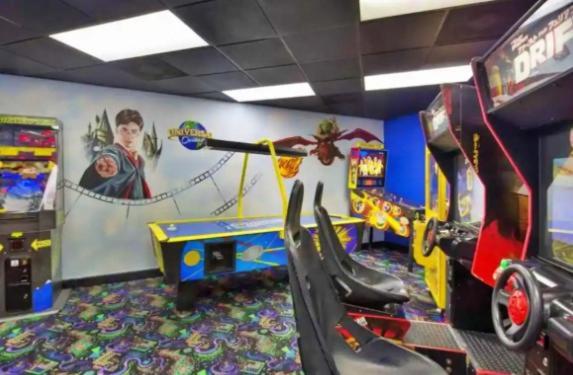 אורלנדו Lakeview 2 Suites 6 Min Universal Studios מראה חיצוני תמונה