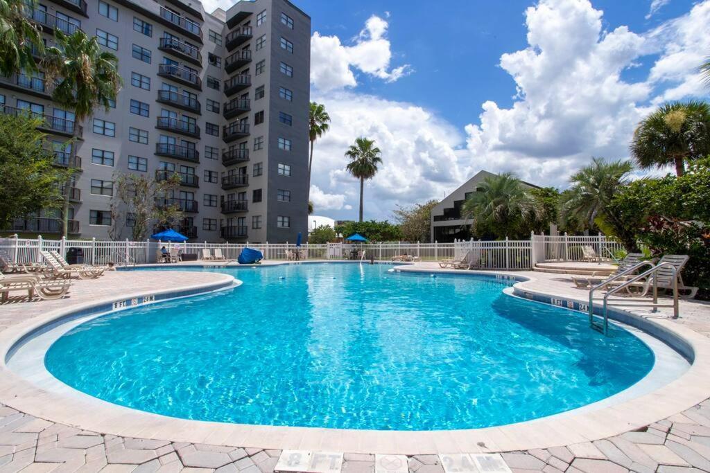 אורלנדו Lakeview 2 Suites 6 Min Universal Studios מראה חיצוני תמונה