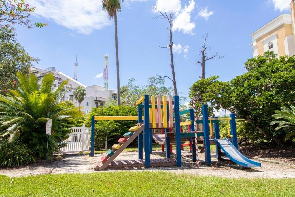 אורלנדו Lakeview 2 Suites 6 Min Universal Studios מראה חיצוני תמונה