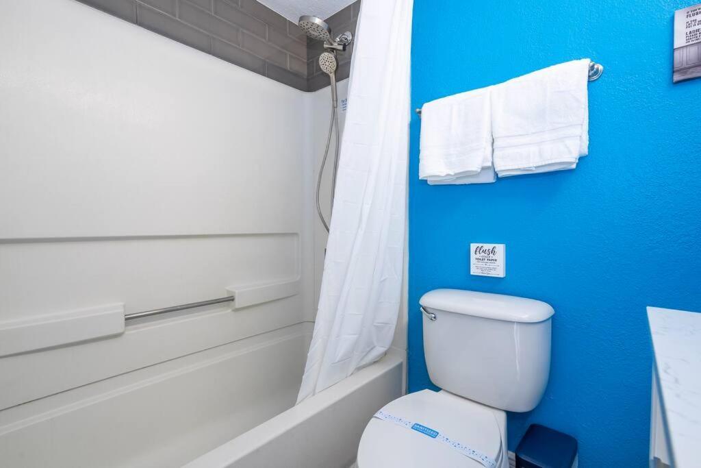 אורלנדו Lakeview 2 Suites 6 Min Universal Studios מראה חיצוני תמונה