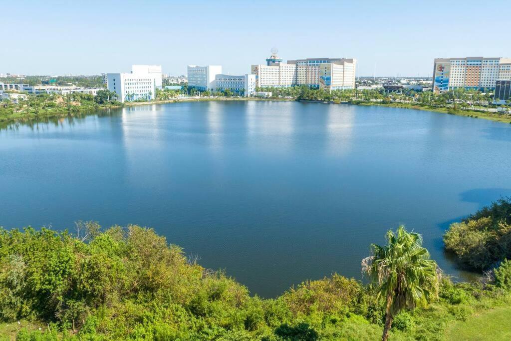 אורלנדו Lakeview 2 Suites 6 Min Universal Studios מראה חיצוני תמונה